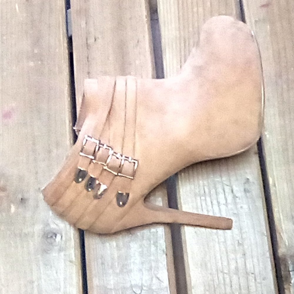 High Heels size8\2 - Picture 4 of 6